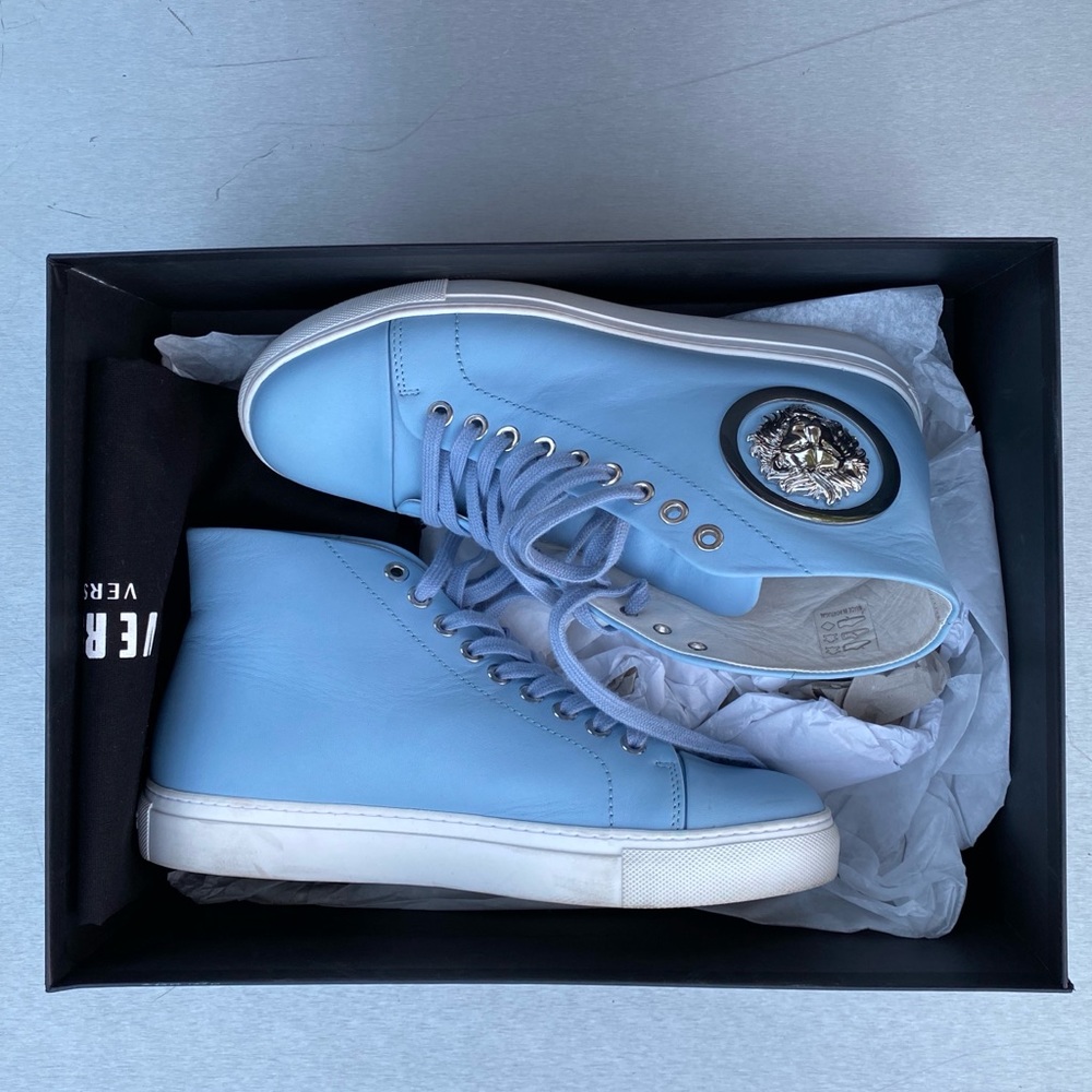 Baby Blue Versus by Versace Sneakers size 6 men’s